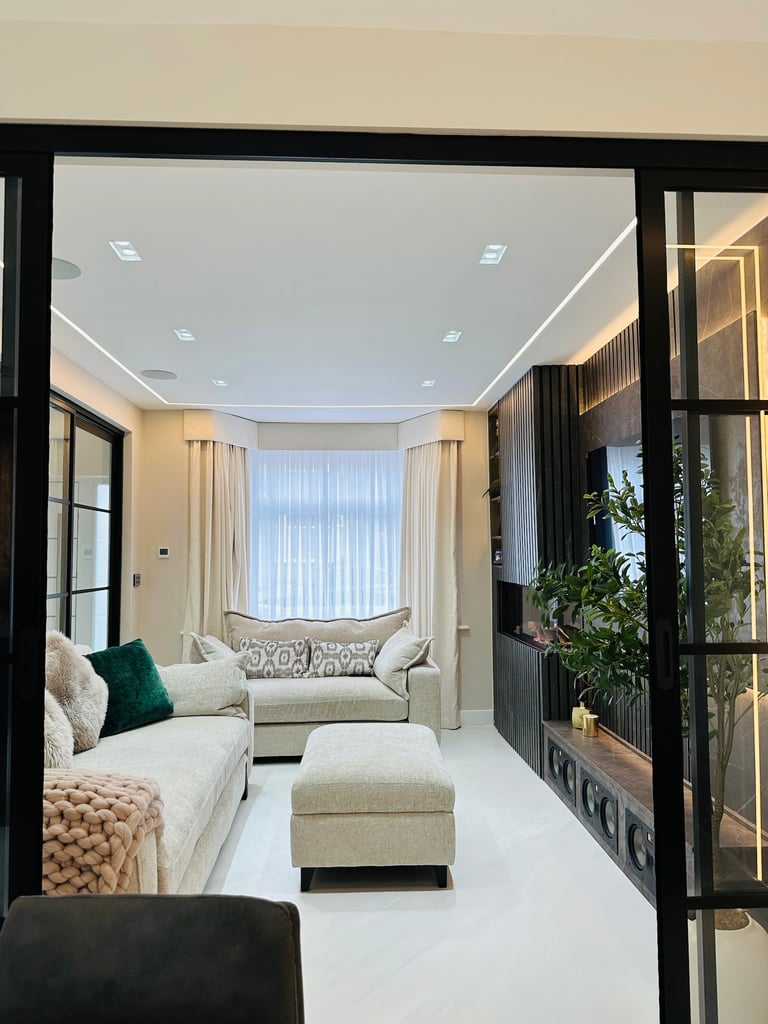 styled-home-studios-hainault-home-2