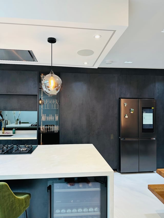 styled-home-studios-hainault-home-5