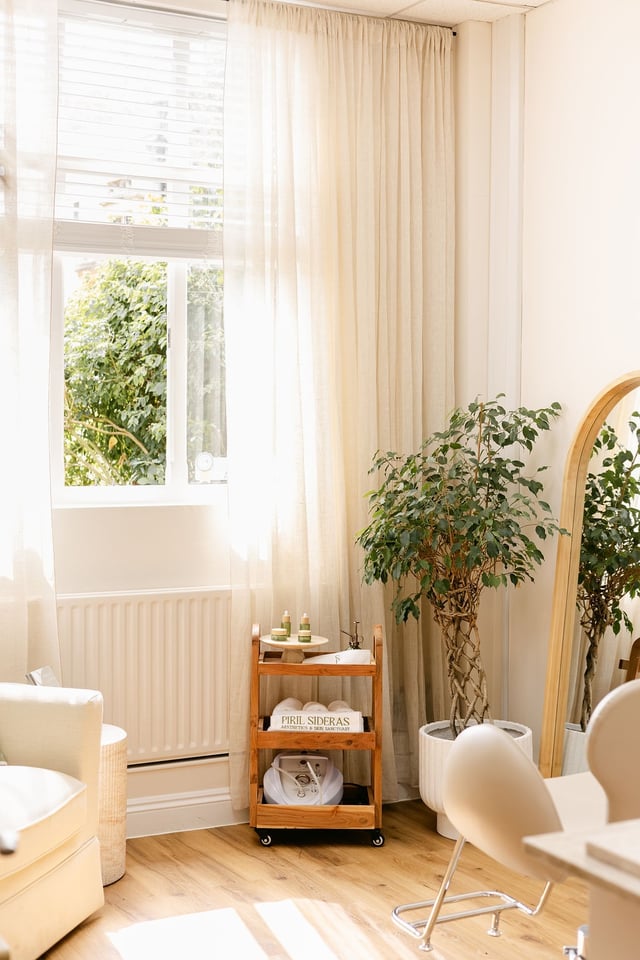 styled-home-studios-aesthetic-clinic-chic-en9-5