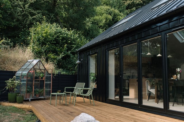styled-home-studios-black-house-gu5-3.jpg