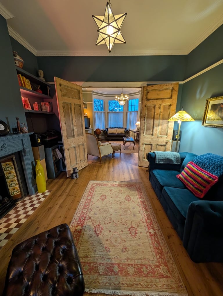 styled-home-studios-charming-family-home-nw10-4