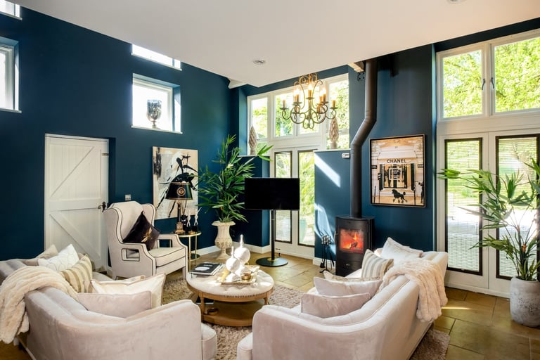 styled-home-studios-chic-country-retreat-gl55-2