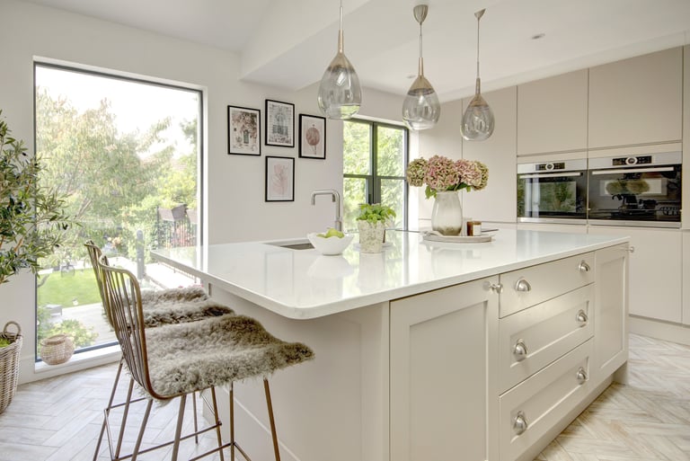 styled-home-studios-chic-modern-villa-gl50-5