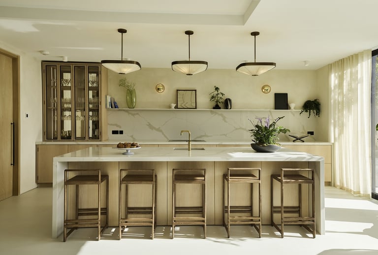 styled-home-studios-cinematic-coastal-chic-bn2-3