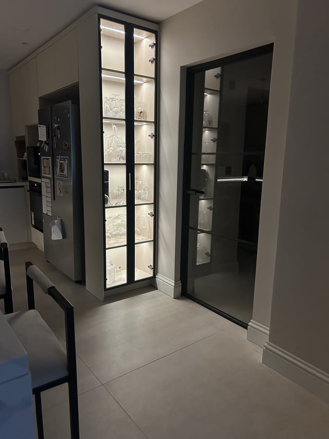 styled-home-studios-clean-and-contemporary-cf5-4