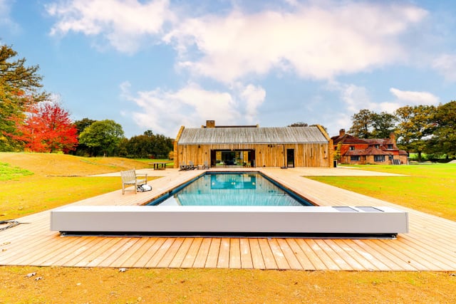 styled-home-studios-fun-and-follie-gu8-2