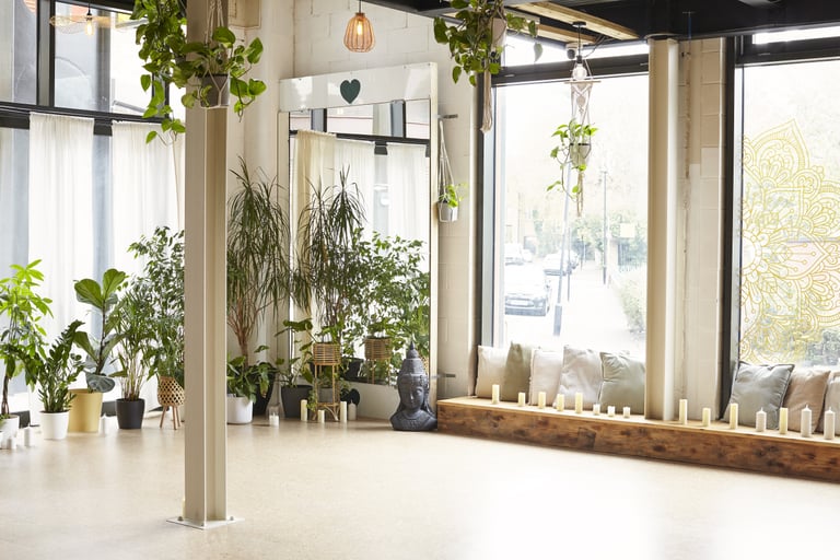 styled-home-studios-light-loft-studios-e16-3