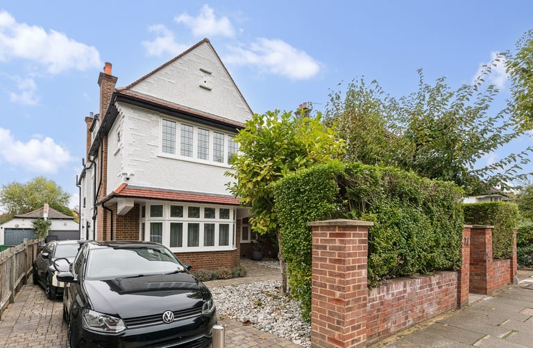 styled-home-studios-mixed-materials-nw2-3