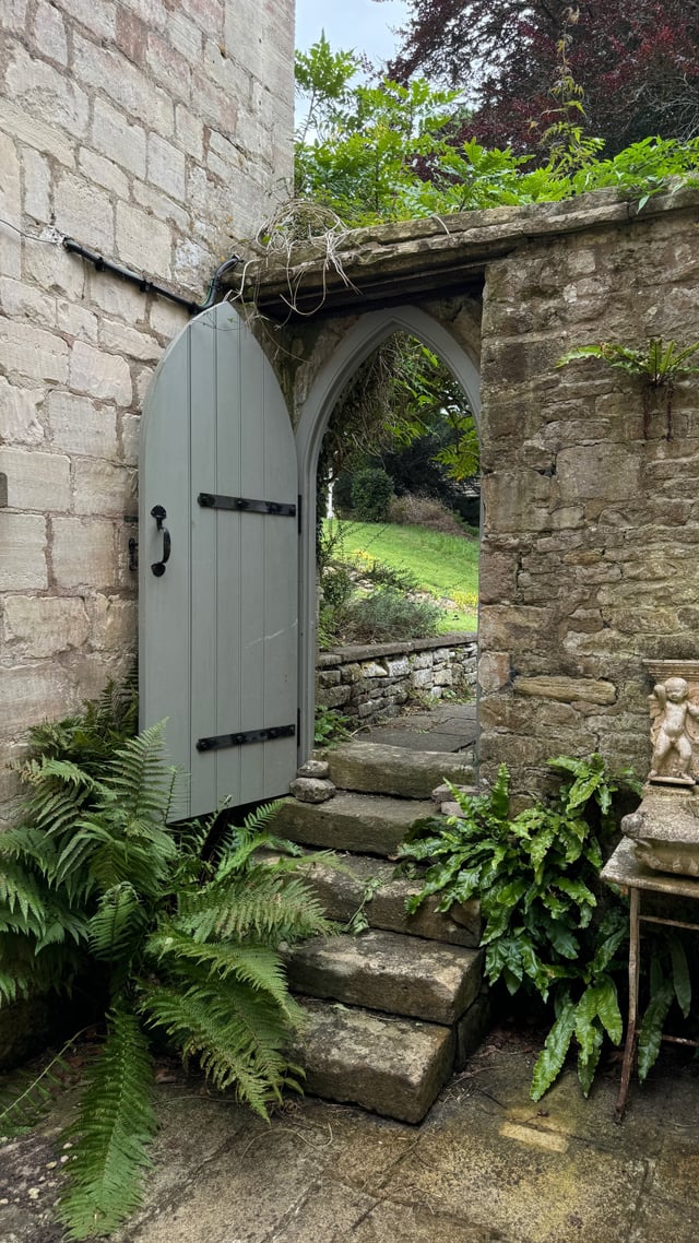 styled-home-studios-romantic-regency-gl5-3