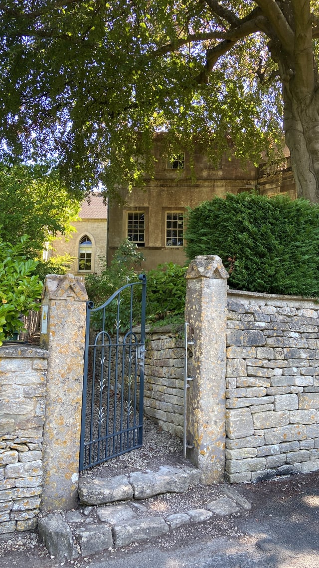 styled-home-studios-romantic-regency-gl5-5