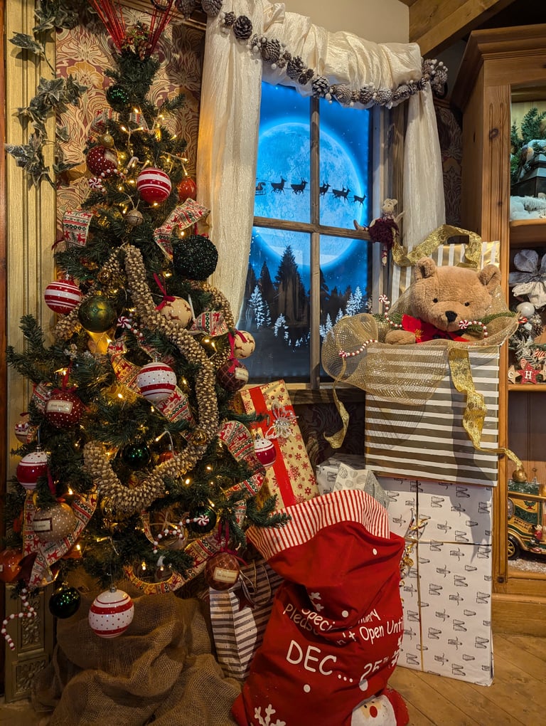 styled-home-studios-santas-grotto-ba11-3