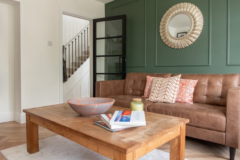 styled-home-studios-serene-green-wd19-2