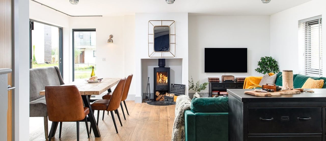 styled-home-studios-silverlake-cottage-dt2-1