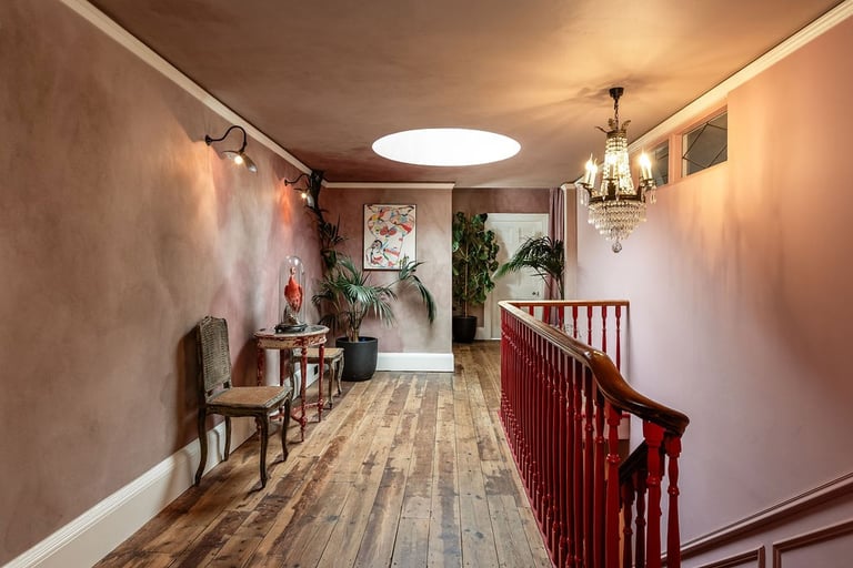 styled-home-studios-styled-and-storyful-gu33-1