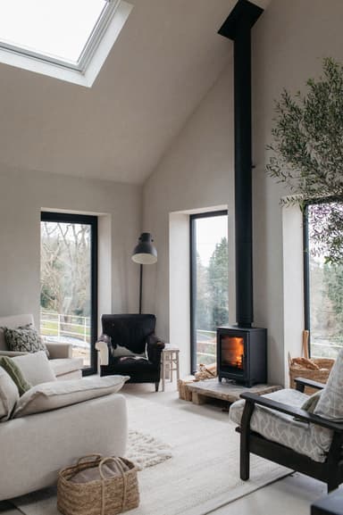 styled-home-studios-black-house-gu5-1.jpg