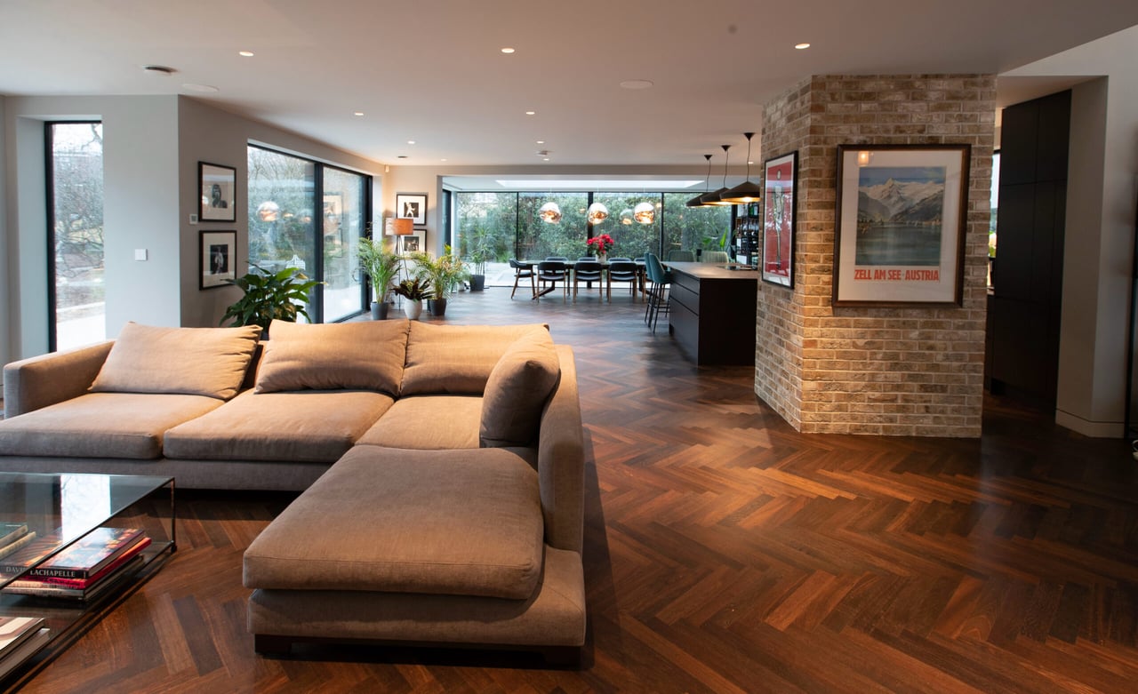 styled-home-studios-standout-stunner-tw9-1