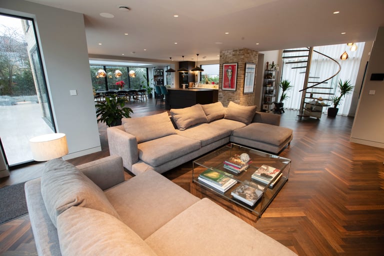 styled-home-studios-standout-stunner-tw9-4