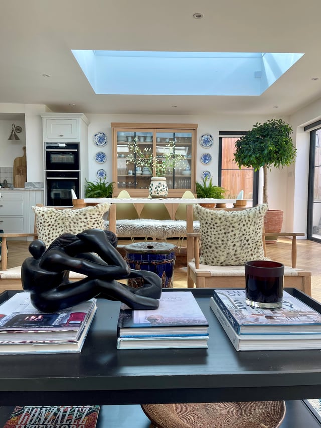 styled-home-studios-the-curated-house-rg9-3