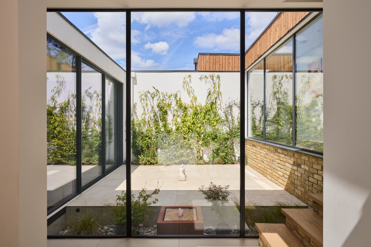 styled-home-studios-the-secret-garden-kt22-1