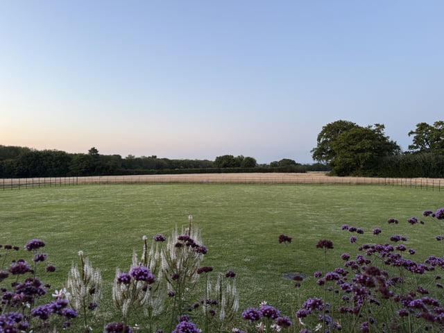 styled-home-studios-timber-and-steel-tn17-2