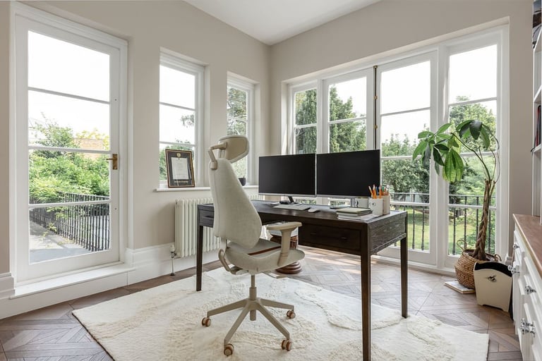 styled-home-studios-timeless-town-house-sw13-4