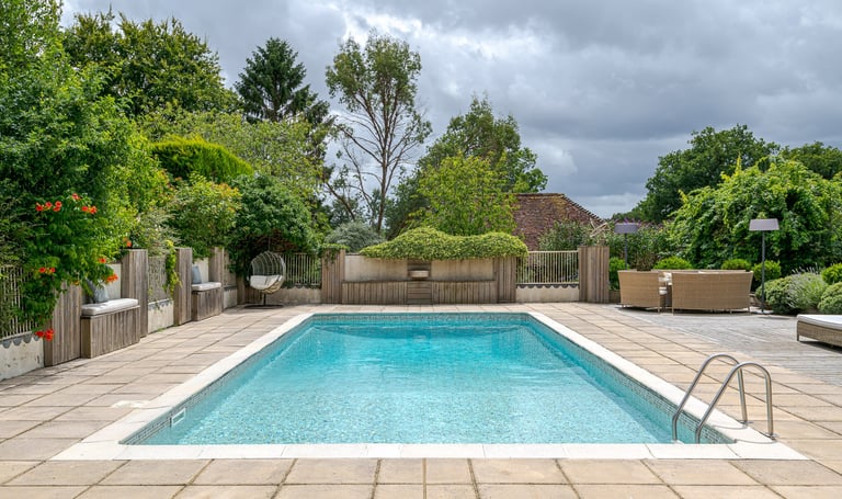 styled-home-studios-versatile-victorian-farmhouse-gu6-3