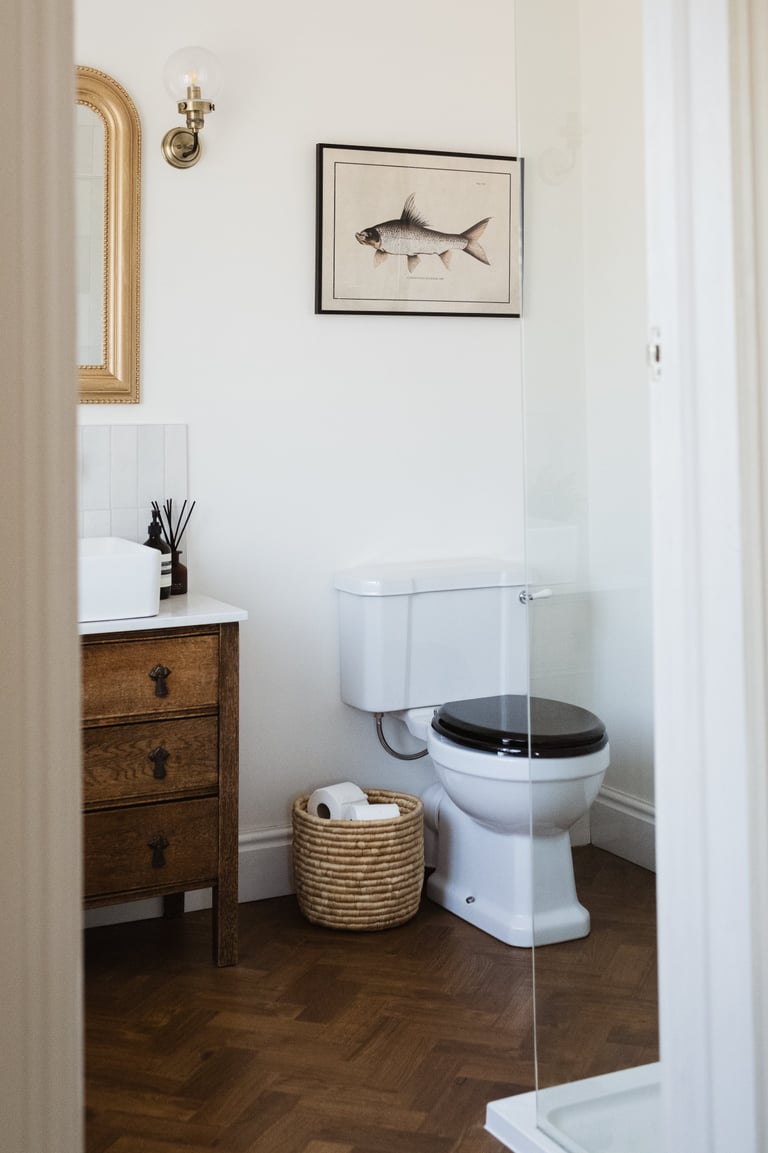 styled-home-studios-west-bank-house-de22-15