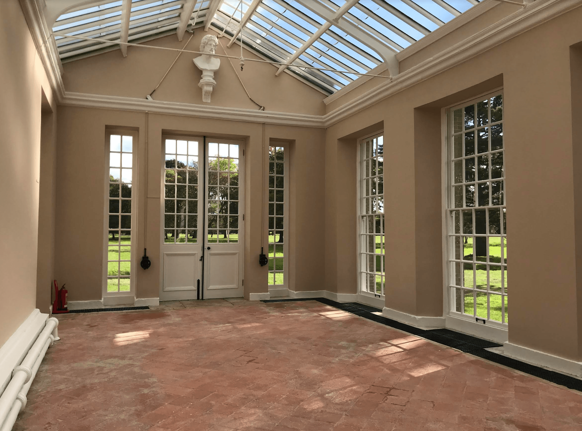 styled-home-studios-orangery-lovely-so51-1.jpg